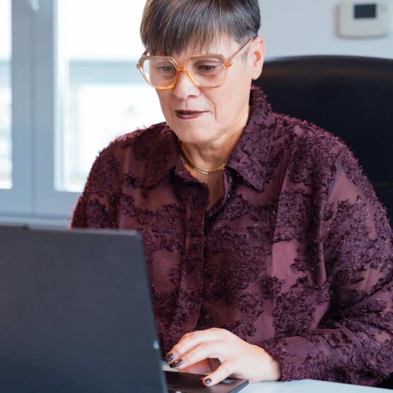 SHOOTING-HN2-59 - Copie SHOOTING-HN2-59 - Copie